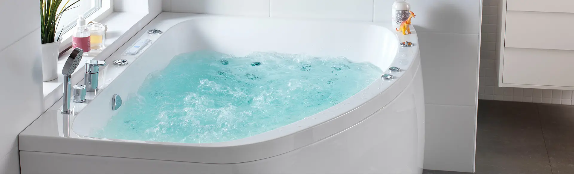 Massagebadkar Aqua