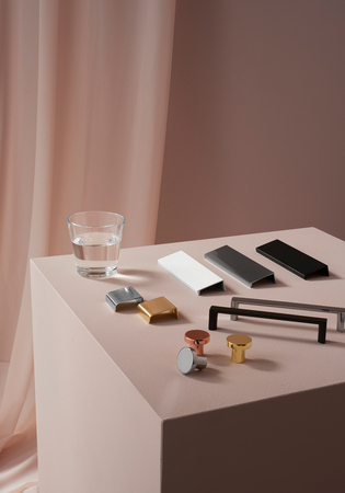 Shape Handtag Svart Cc128