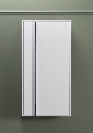 Edge Handtag Halvskåp 754Mm Krom